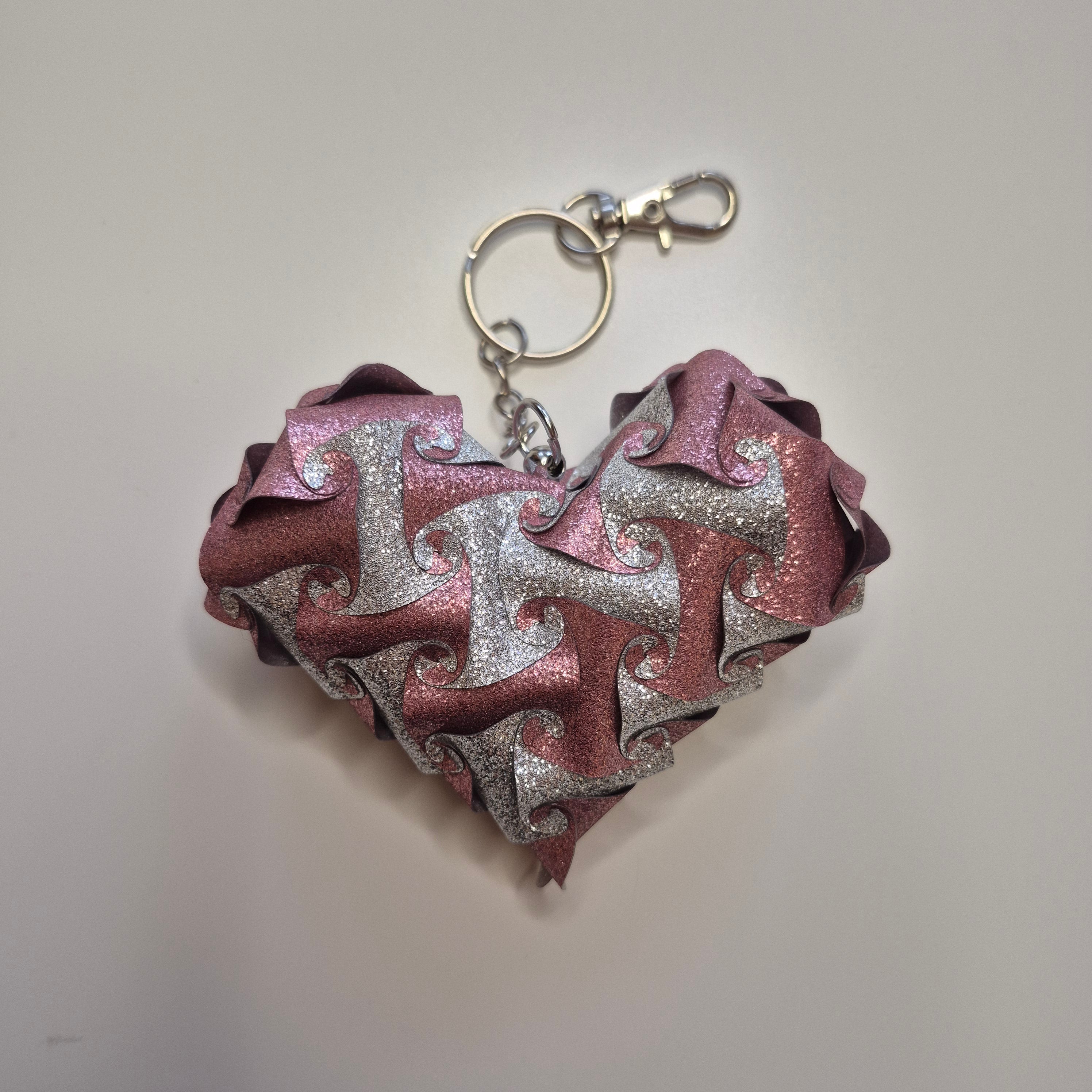 Originální skládané srdce – stylový přívěšek